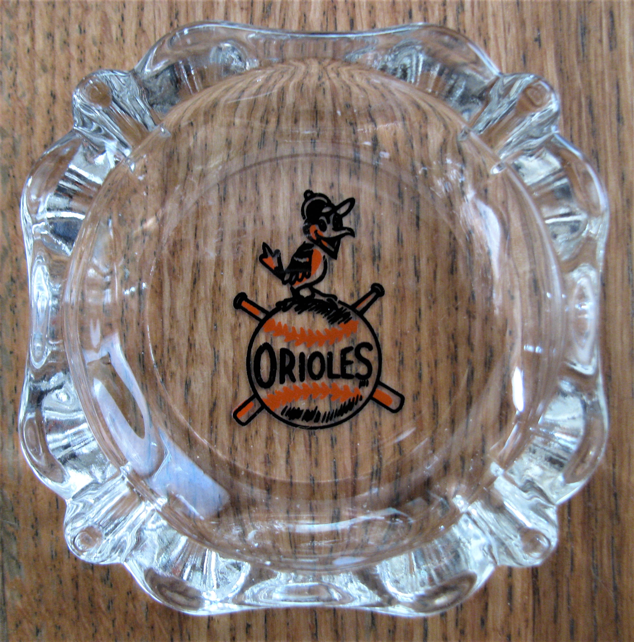 Lot Detail - 50's BALTIMORE ORIOLES BIG LEAGUER AMERICAN LEAGUE ASHTRAY