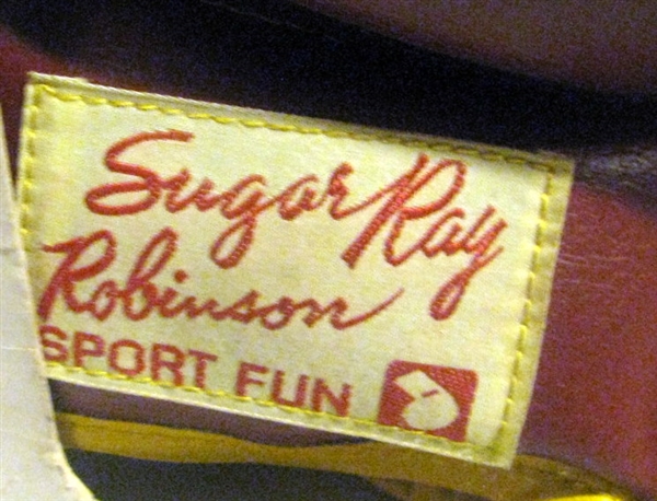 60's SUGER RAY ROBINSON BOXING GLOVES w/BOX