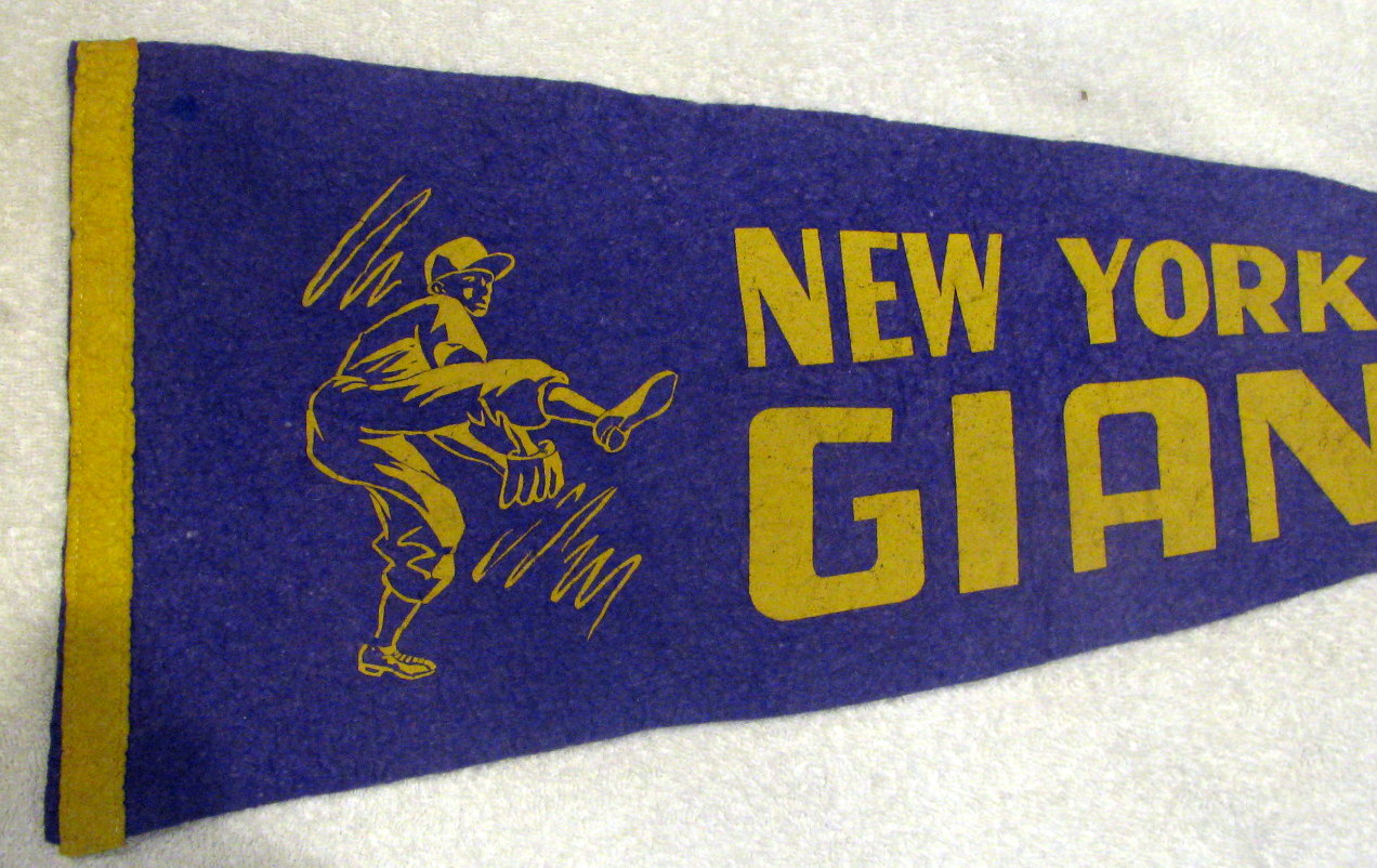 Lot Detail - 40's NEW YORK GIANTS PENNANT