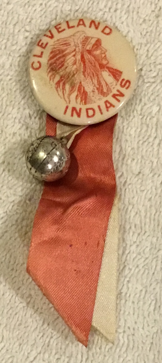 Lot Detail - VINTAGE CLEVELAND INDIANS PIN