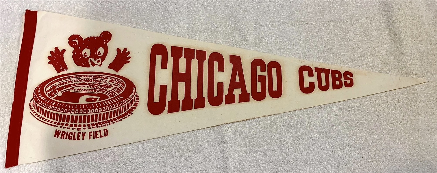 VINTAGE CHICAGO CUBS PENNANT