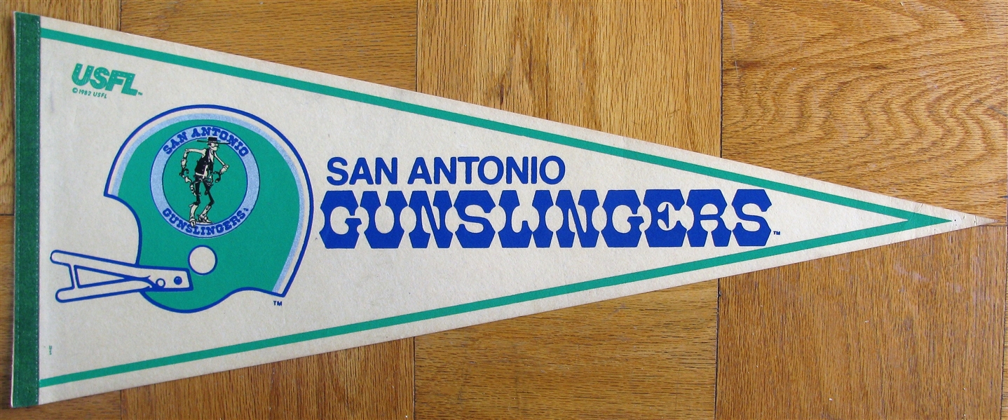 80's USFL SAN ANTONIO GUNSLINGERS PENNANT