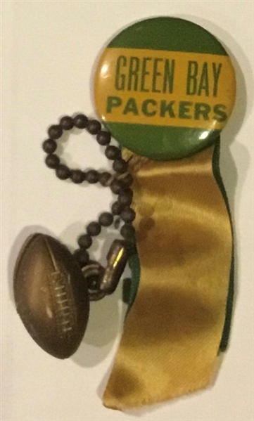 VINTAGE GREEN BAY PACKERS PIN w/ATTACHMENTS
