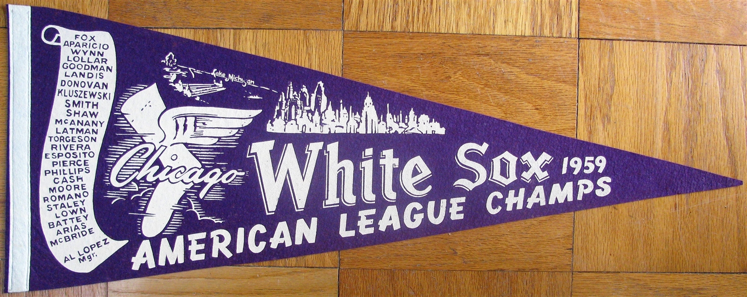 1959 CHICAGO WHITE SOX AMERICAN LEAGUE CHAMPS TEAM SCROLL PENNANT