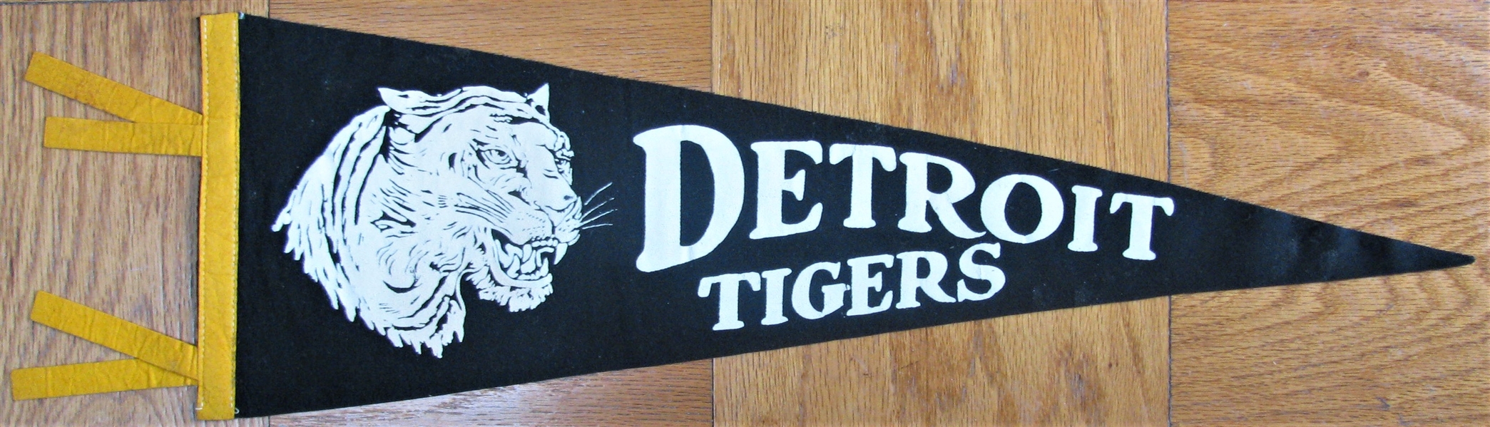 40's DETROIT TIGERS PENNANT