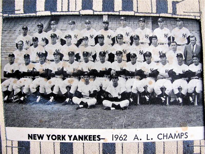 1962 NEW YORK YANKEES WORLD SERIES PICTURE PENNANT
