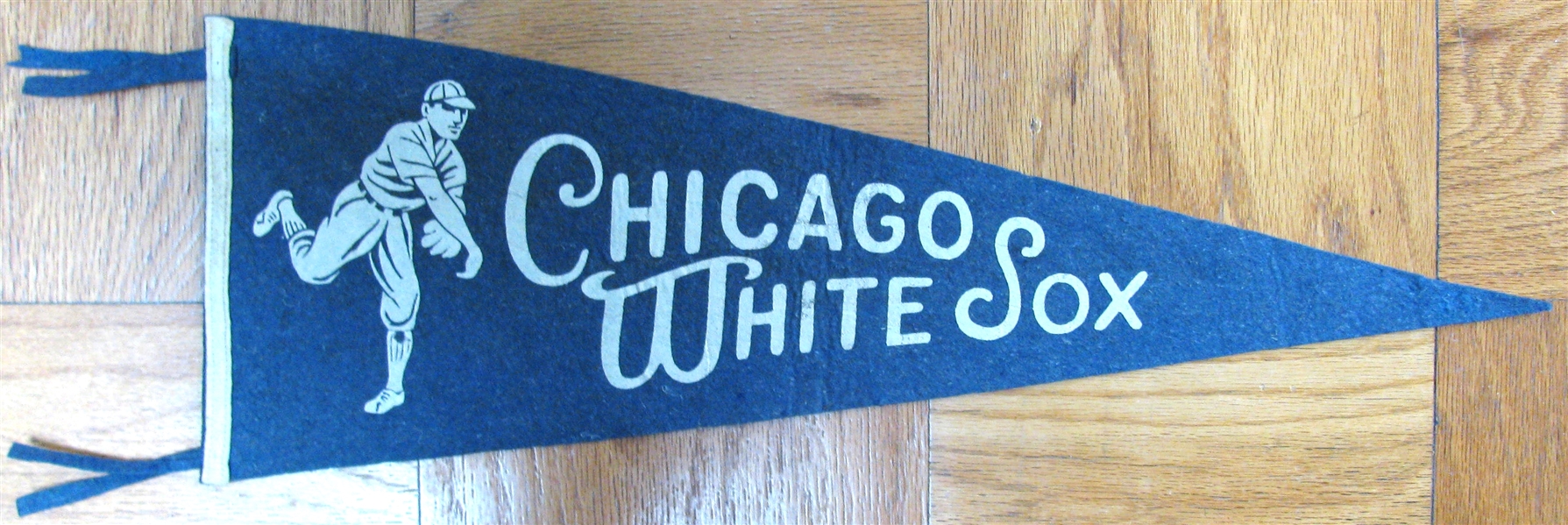 (RARE) 20's CHICAGO WHITE SOX 3/4 PENNANT