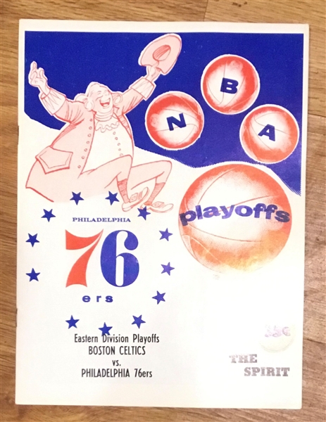 1967 NBA PLAYOFFS PROGRAM - CELTICS vs 76'ers - CHAMBERLAIN GETS 41 REBOUNDS