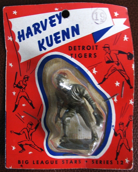 1956 HARVEY KUENN BIG LEAGUE STARS STATUE ON CARD