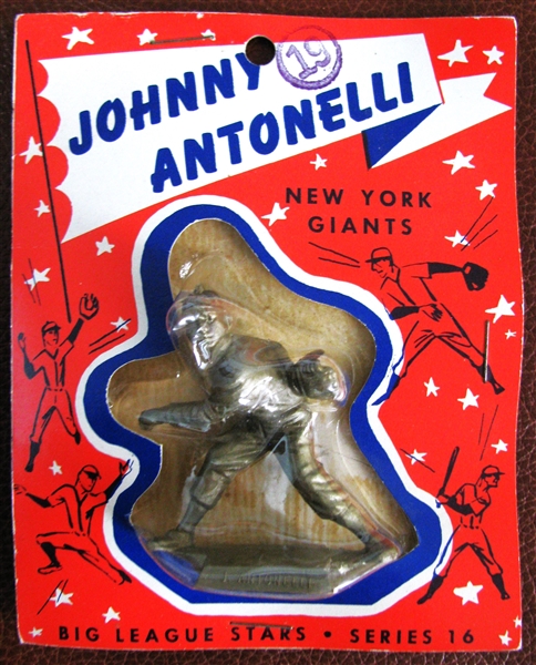 1956 JOHNNY ANTONELLI BIG LEAGUE STARS STATUE ON CARD
