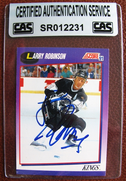 LARRY ROBINSON SIGNED HOCKEY CARD /CAS AUTHENTICATE
