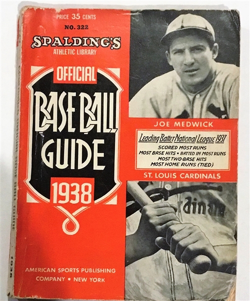 1938 SPALDING'S OFFICIAL BASEBALL GUIDE w/JOE MEDWICK COVER