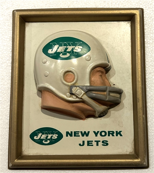 VINTAGE NEW YORK JETS TECHNIGRAPH HELMET PLAQUE