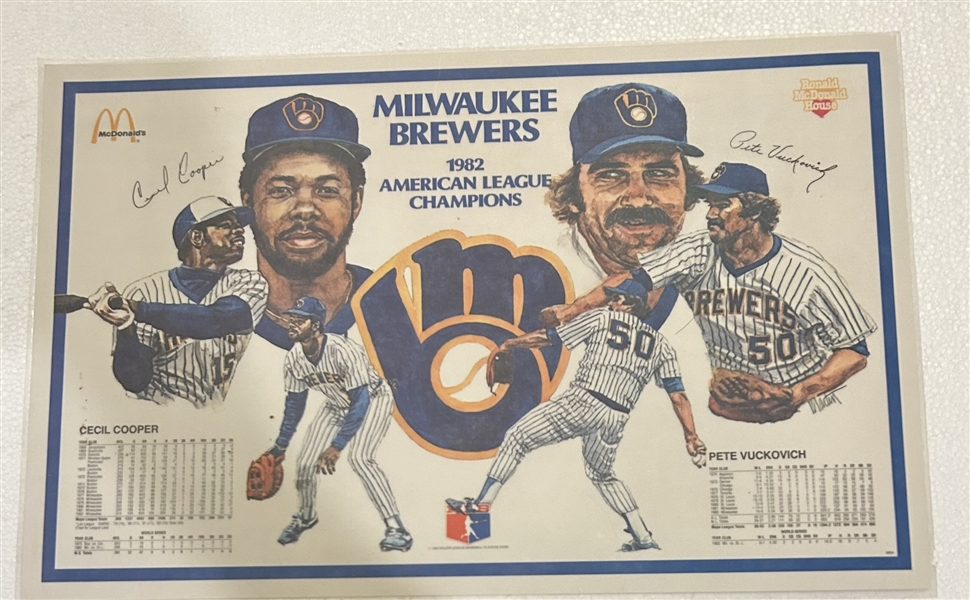 VINTAGE 1982 MILWAUKEE BREWERS PLACEMATS w/PLAYERS - 4 DIFFERENT