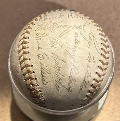 VINTAGE 1966 NEW YORK METS FACSIMILE SIGNED BASEBALL