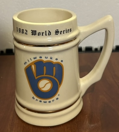 VINTAGE 1982 MILWAUKEE BREWERS WORLD SERIES MUG