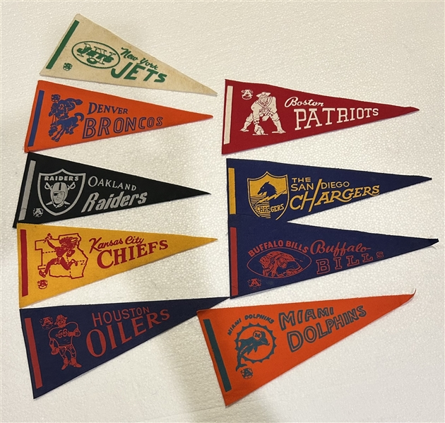 VINTAGE 1966 AFL mini PENNANTS- COMP[LETE SET OF 9