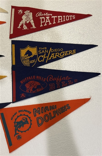 VINTAGE 1966 AFL mini PENNANTS- COMP[LETE SET OF 9