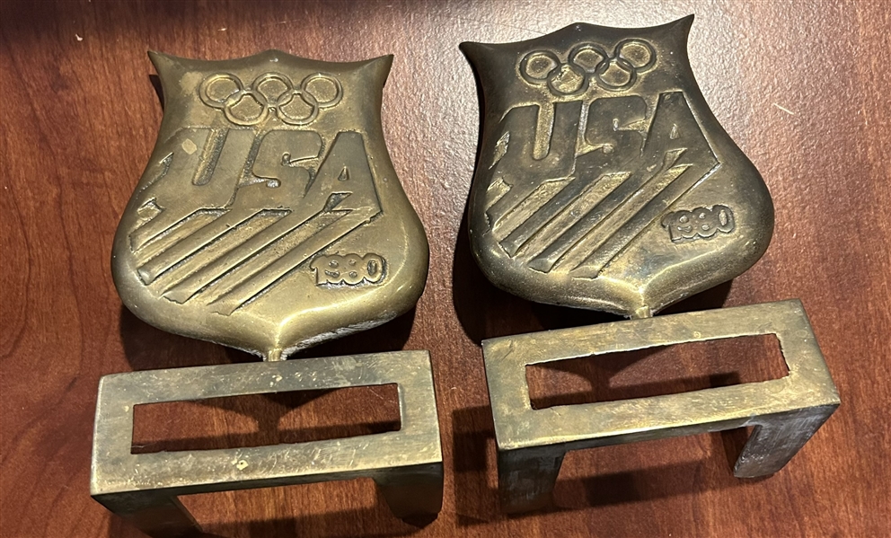 VINTAGE 1980 USA OLYMPIC BOOK ENDS