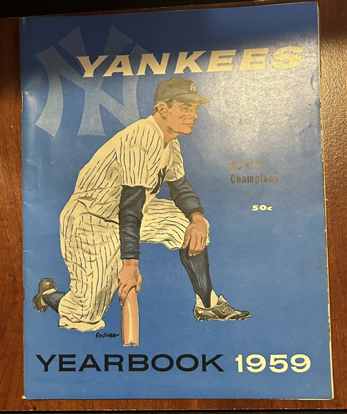 VINTAGE 1959 NEW YORK YANKEES YEARBOOK