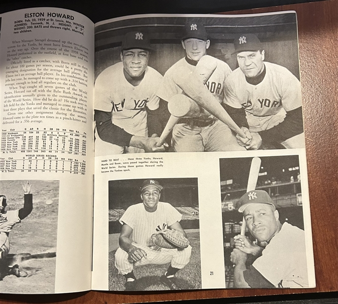 VINTAGE 1959 NEW YORK YANKEES YEARBOOK