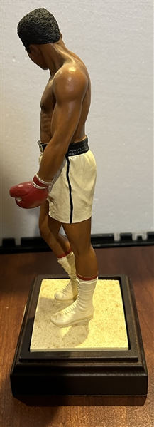 1996 MUHAMMAD ALI LIMITED EDITION STATUE- AWESOME