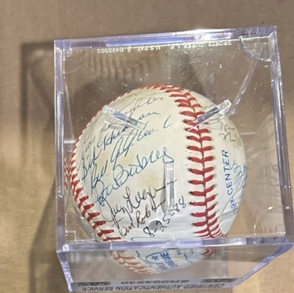 HALL OF FAME & STARS SIGNED BASEBALL w/CAS AUTHENTICATION