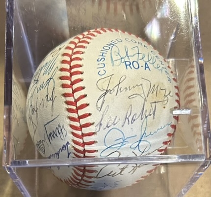 HALL OF FAME & STARS SIGNED BASEBALL w/CAS AUTHENTICATION