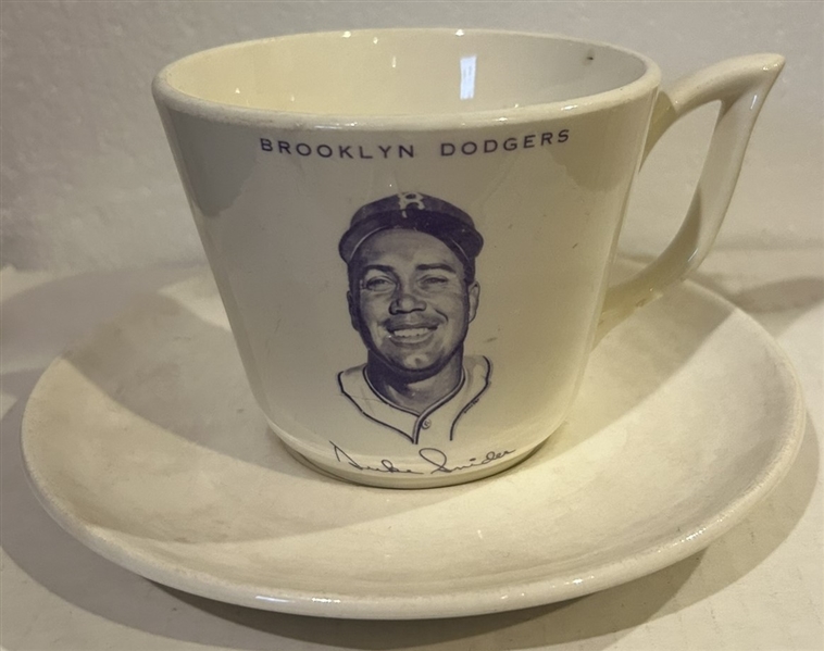 50's BROOKLYN DODGERS DUKE SNIDER PORTRAIT MUG-SUPER RARE!