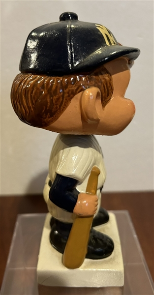 60's NEW YORK YANKEES WHITE BASE BOBBING HEAD