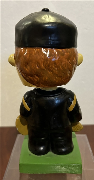 60's THE UMPIRE BOBBING HEAD - RARE