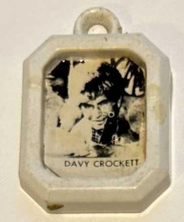 VINTAGE DAVY CROCKETT CHARM 