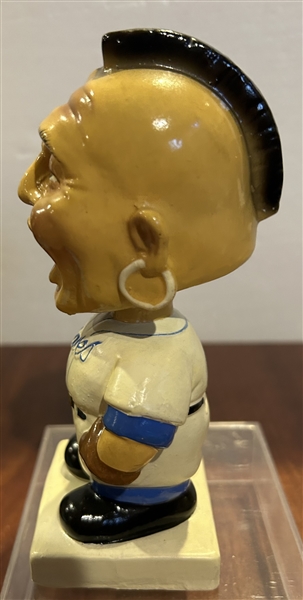 60's MILWAUKEE BRAVES WHITE BASE BOBBING HEAD