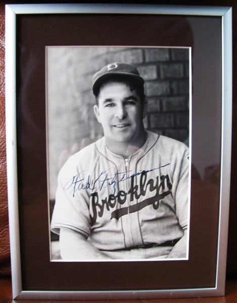 30's FREDDY FITZSIMMONS BROOKLYN DODGERS SIGNED GEO. BURKE PHOTO w/COA