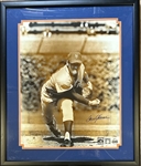 TOM SEAVER SIGNED 16" x 20" FRAMED PHOTO w/STEINER