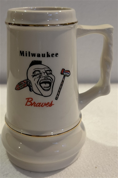 1957 MILWAUKEE BRAVES WORLD CHAMPIONS MUG
