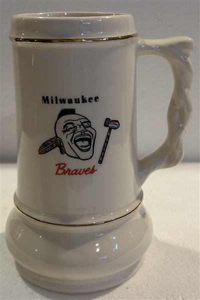 1958 MILWAUKEE BRAVES BASEBALL CAPITOL OF THE WORLD MUG