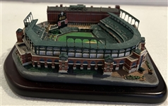 CAMDEN YARDS "BALTIMORE ORIOLES" DANBURY MINT STATUE w/BOX