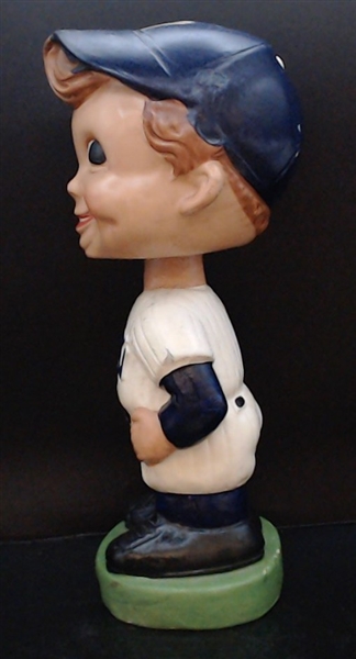 60'S NY YANKEES GREEN BASE BOBBING HEAD