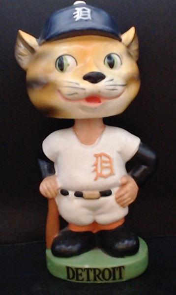 60'S DETROIT TIGERS GREEN BASE BOBBING HEAD