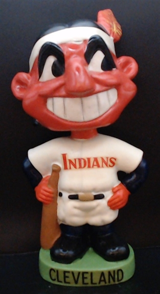 60'S CLEVELAND INDIANS GREEN BASE BOBBING HEAD