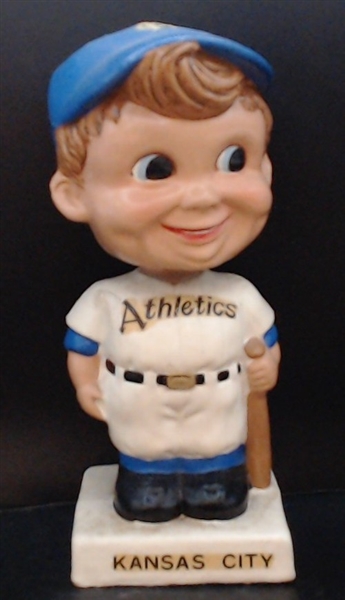 60'S KC ATHLETICS WHITE BASE BOBBING HEAD