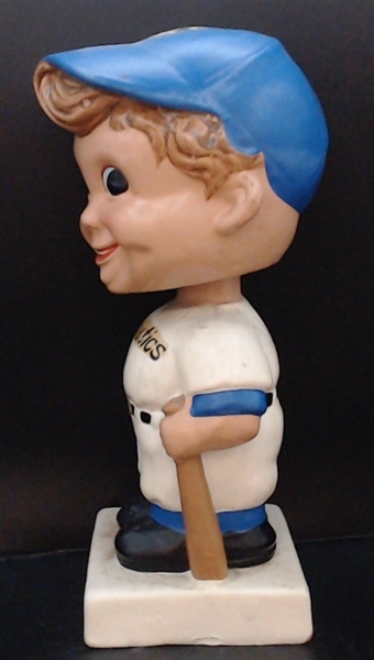 60'S KC ATHLETICS WHITE BASE BOBBING HEAD