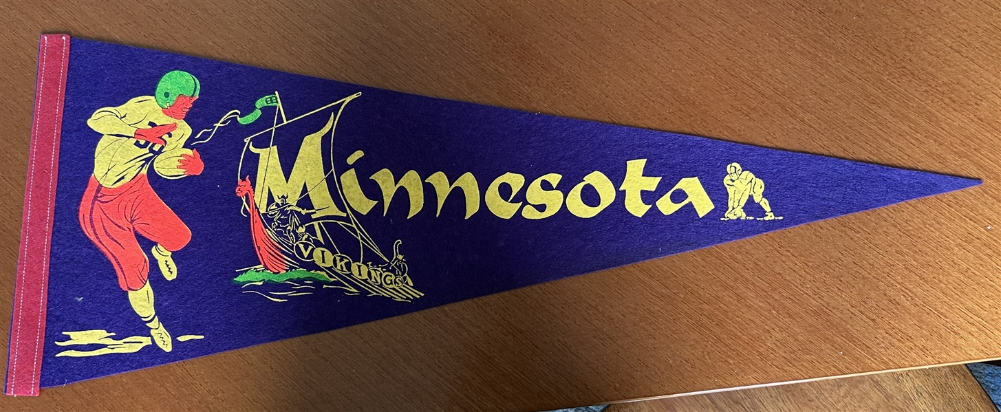 60s MINNESOTA VIKINGS PENNANT - MUST SEE!