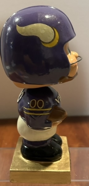 60s MINNESOTA VIKINGS SQUARE GOLD BASE BOBBING HEAD