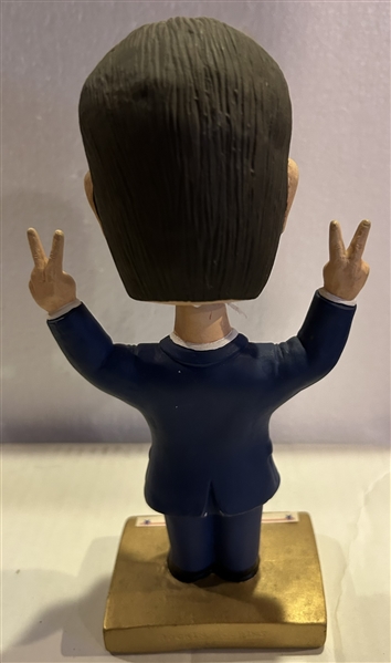 RICHARD NIXON BOBBING HEAD