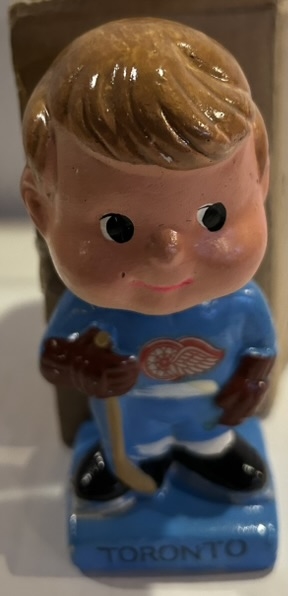 60s TORONTO MAPLE LEAFS mini ERROR BOBBING HEAD w/BOX