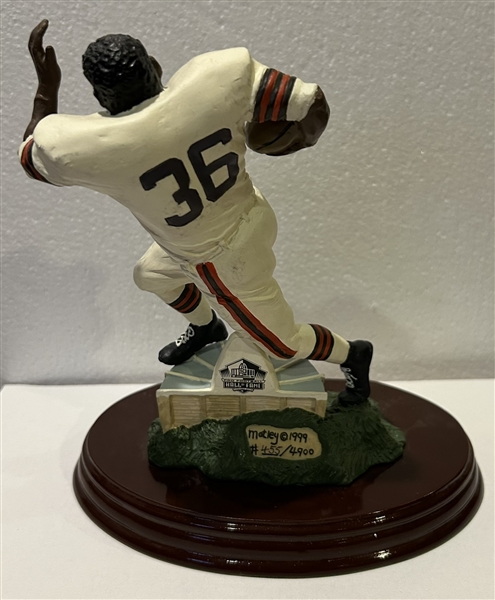 1999 MARION MOTLEY PRO FOOTBALL HALL OF FAME SIGNED STATUE