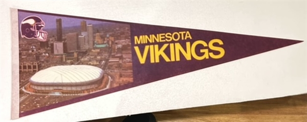 MINNESOTA VIKINGS METRODOME PENNANT
