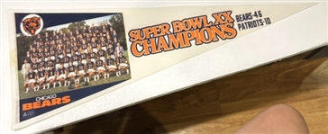  CHICAGO BEARS "SUPER BOWL XX CHAMPS" PENNANT